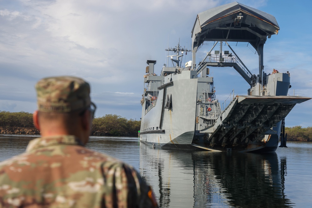 LSV-8 EQUIPMENT MOVEMENT