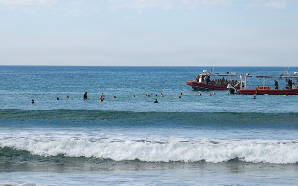 2nd Bn., 4th Marines, 3rd AA Bn conduct surf qualification