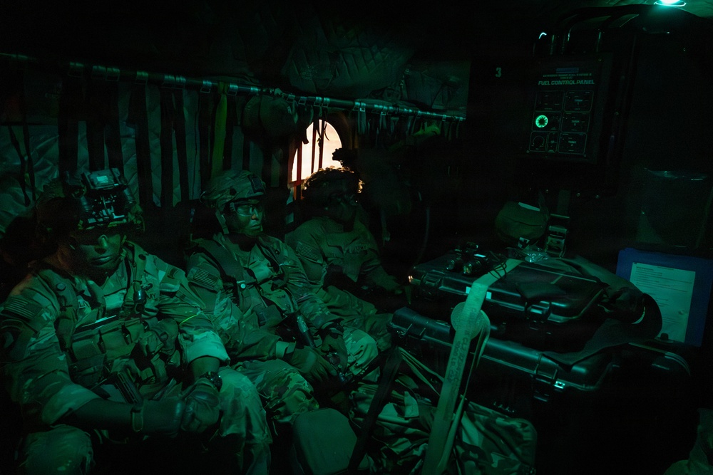 25th Combat Aviation Brigade Executes a Long Range Maritime Air Assault During Joint Pacific Multinational Readiness Center Rotation 26-01