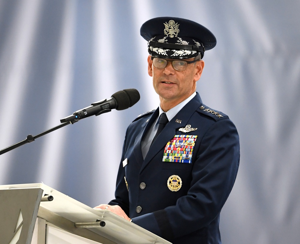 Gen. Wilsbach Becomes 24th Chief of Staff
