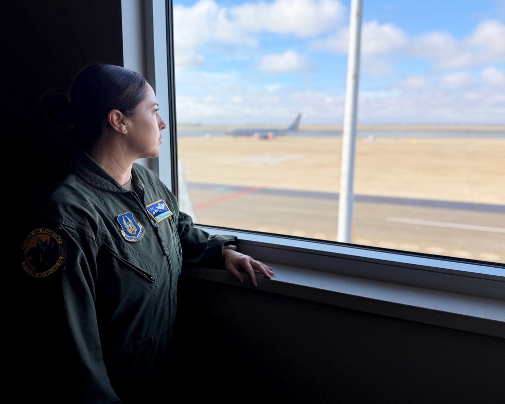 940th Air Refueling Wing's New Squadron Operations and Aircraft Maintenance Facility