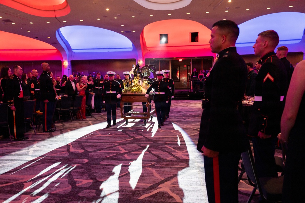 VCJCS attends 250th Marine Corps Birthday Ball hosted by Marine Barracks Washington D.C.