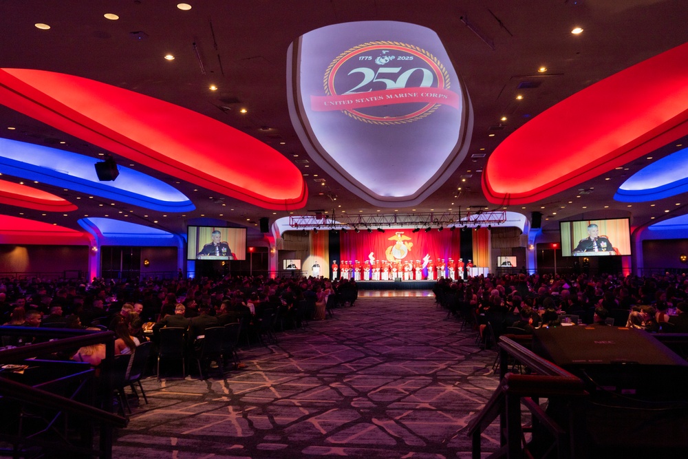 VCJCS attends 250th Marine Corps Birthday Ball hosted by Marine Barracks Washington D.C.