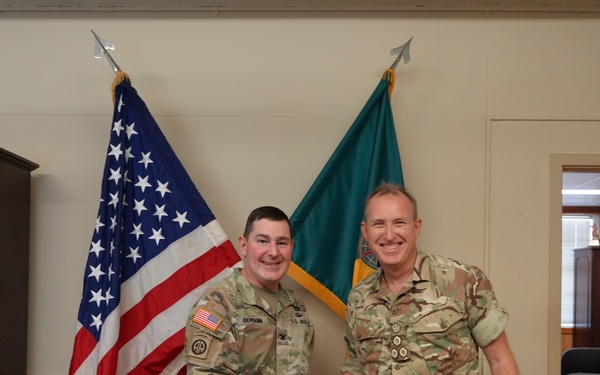 3d Multi-Domain Task Force Hosts United Kingdom Defense Attaché