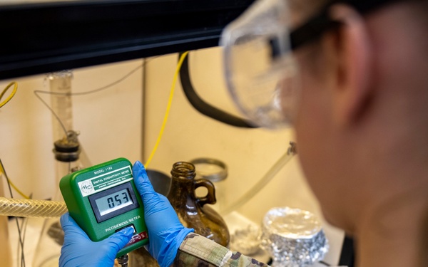 6 LRS Airmen fuel the mission at MacDill