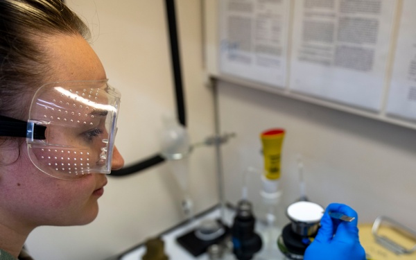 6 LRS Airmen fuel the mission at MacDill