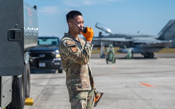6 LRS Airmen fuel the mission at MacDill