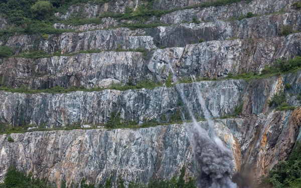 11th Engineer Battalion and ROKA Engineer School Host Combined Demolitions Demonstration