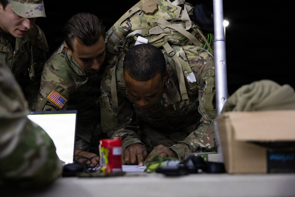 1st Special Forces Command (Airborne) Hosts Norwegian Foot March