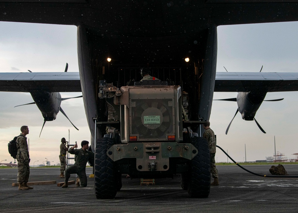 374 AW Log-QRF conducts first real-world deployment during Philippine typhoon response