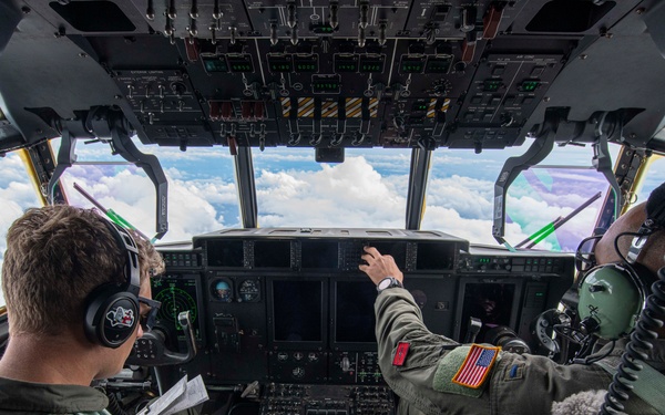 374 AW Log-QRF conducts first real-world deployment during Philippine typhoon response