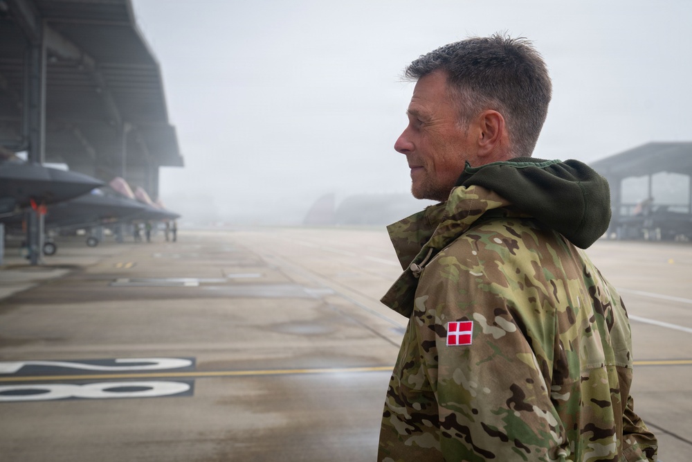 Liberty Wing pilots EAG Externship Program