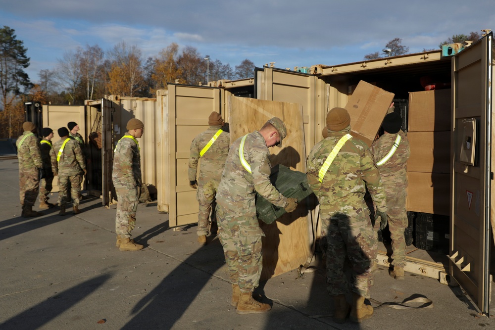 101st Airborne Division Conducts Redeployment Operations