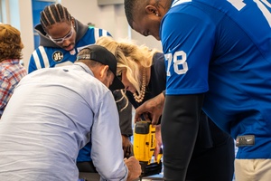 AFN Aviano Radio News: Cheerleaders Bring a Touch of Home