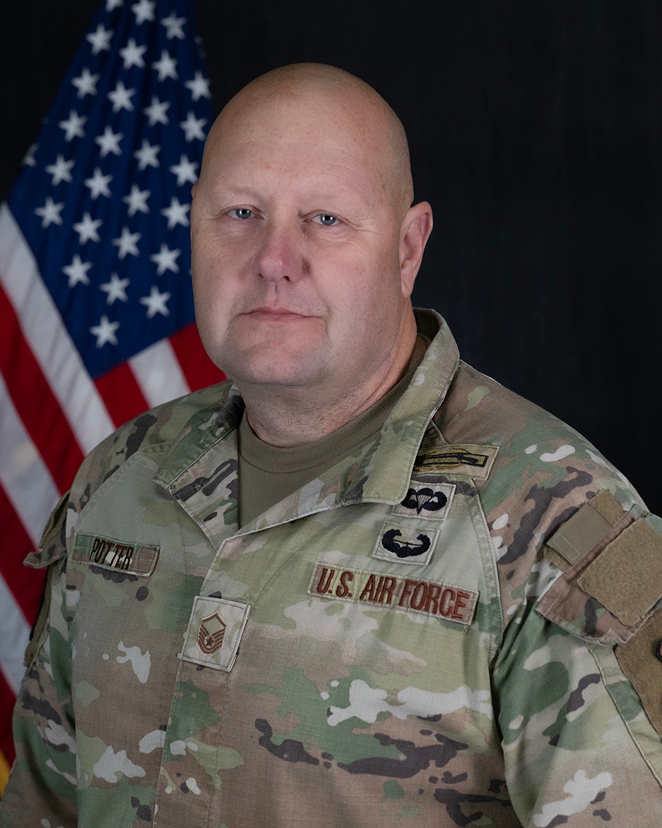 109th Airlift Wing Airman receives MCIB