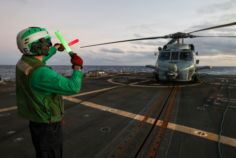 USS Bainbridge (DDG 96) Flight Deck Operations