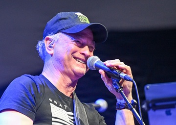 Gary Sinise brings honor, gratitude and rock ’n’ roll to Hill AFB