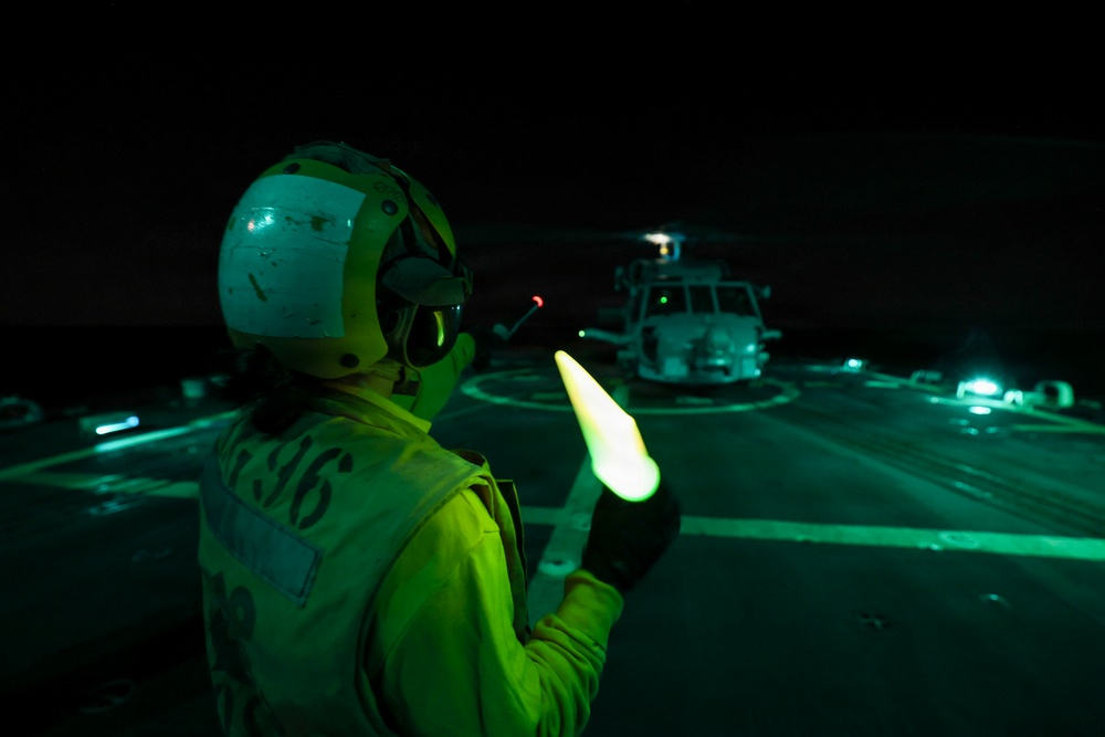 USS Bainbridge (DDG 96) Flight Deck Operations
