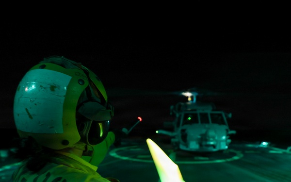 USS Bainbridge (DDG 96) Flight Deck Operations