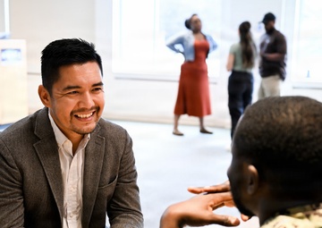 Carderock Holds Speed Mentoring Event