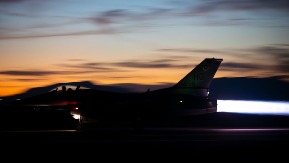 Nighttime flight ops at Holloman AFB