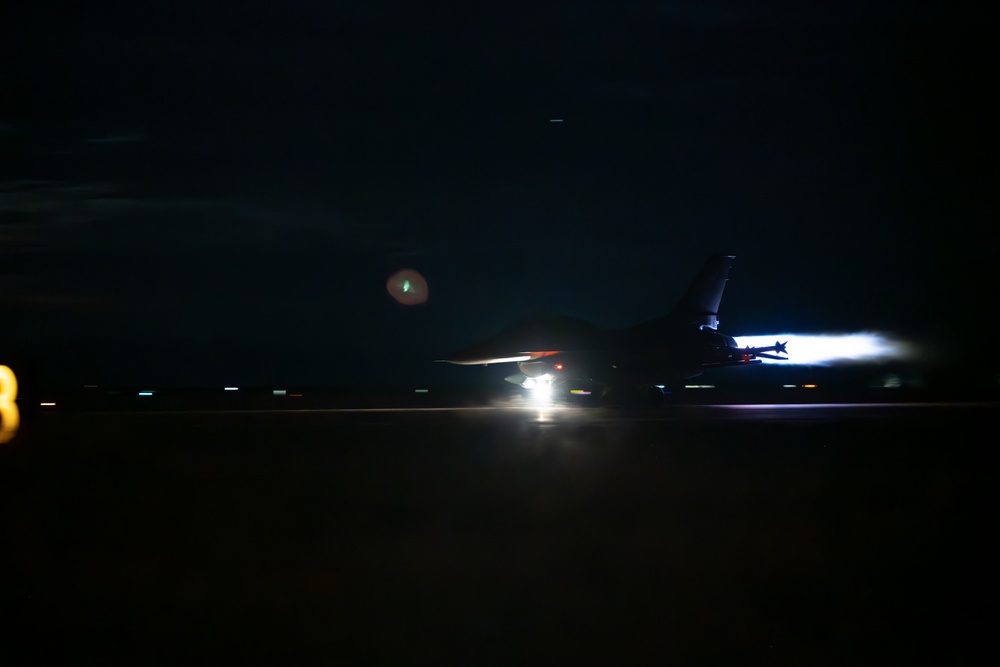 Nighttime flight ops at Holloman AFB