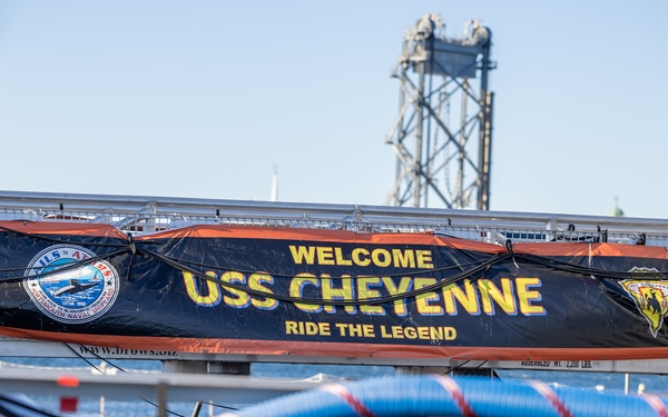 VCNO James Kilby Visits PNSY