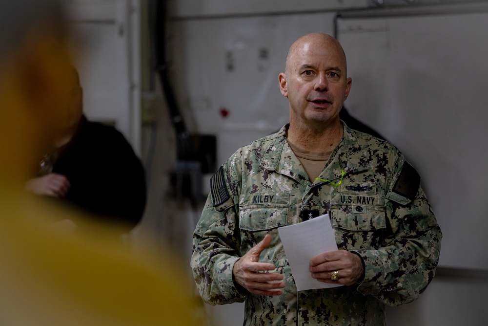 VCNO James Kilby Visits PNSY