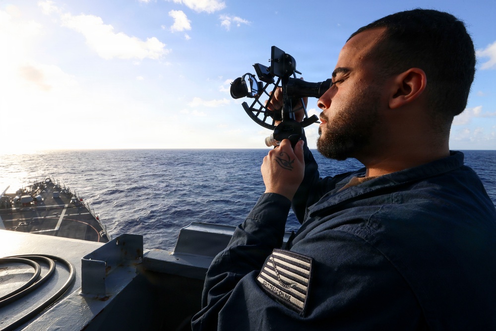 USS Bainbridge (DDG 96) Navigation