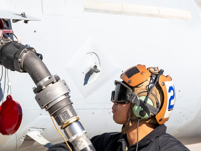 TOPGUN aircraft refueling