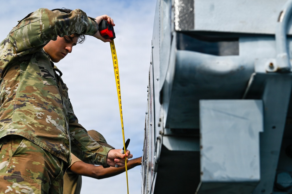 Cargo weight and measurement for Relampago De Los Andes 2025 Colombia