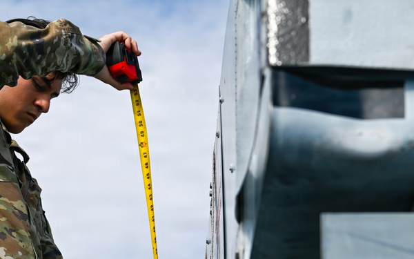 Cargo weight and measurement for Relampago De Los Andes 2025 Colombia