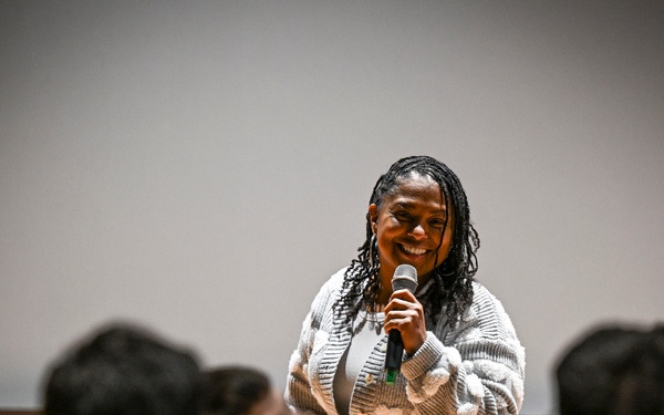 1 Degree of Seperation Performs at NSGL