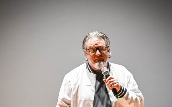 1 Degree of Seperation Performs at NSGL