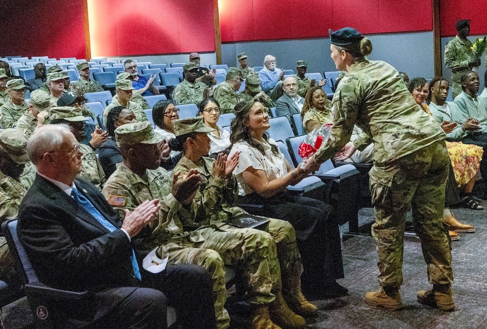 418th Contracting Support Brigade welcomes new senior enlisted leader