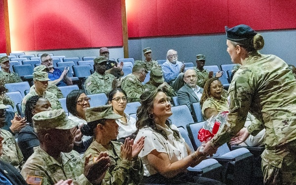 418th Contracting Support Brigade welcomes new senior enlisted leader