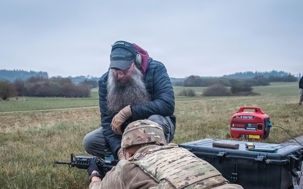 U.S. Army air defenders test portable sensors and shooters designed for EFDL during Project Flytrap 4.5