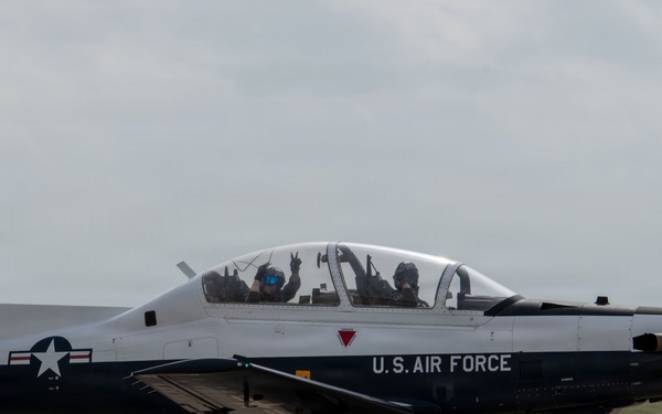 Emptying the Flightline