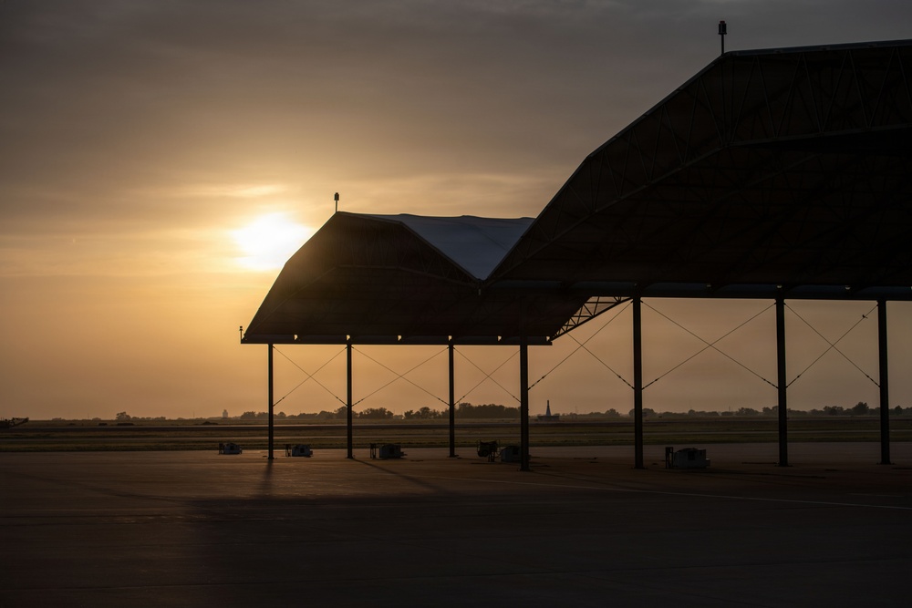 Emptying the Flightline