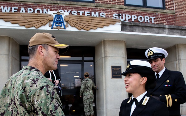 Chilean cadet visits NAVSUP WSS