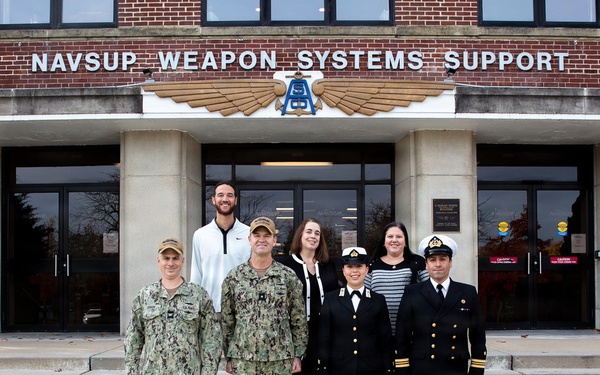 Chilean cadet visits NAVSUP WSS