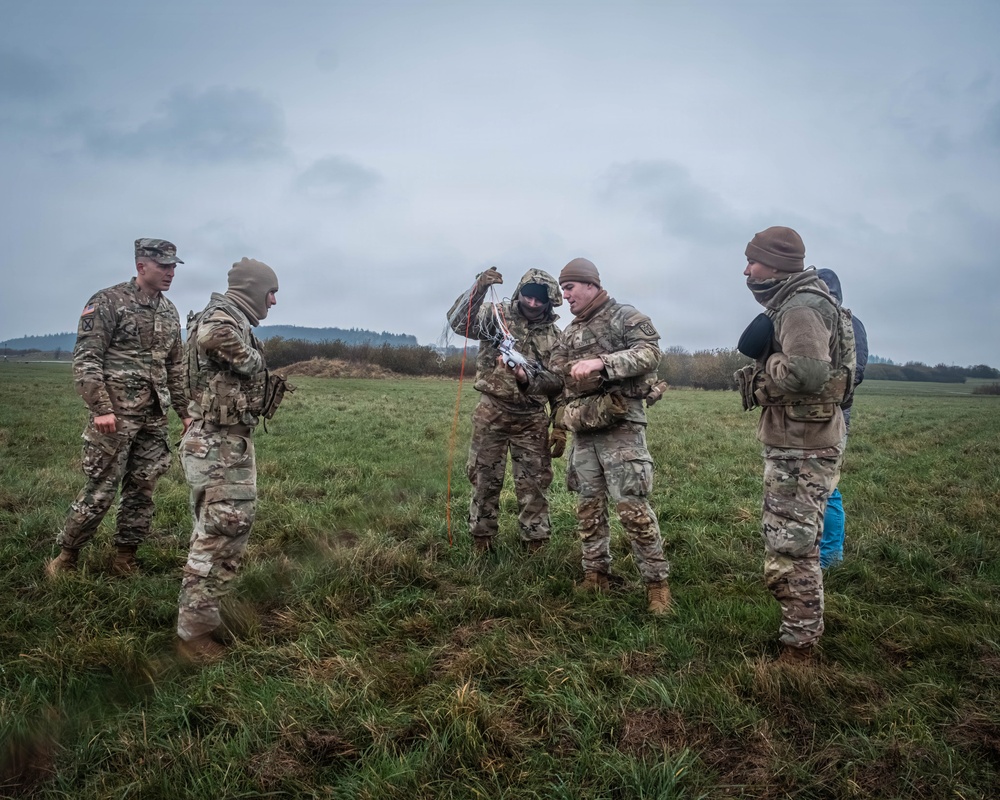 U.S. Army air defenders test portable sensors and shooters designed for EFDL during Project Flytrap 4.5