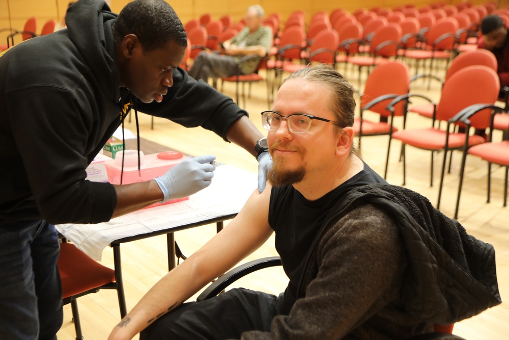 WRAIR Turns out for a November Flu Drive