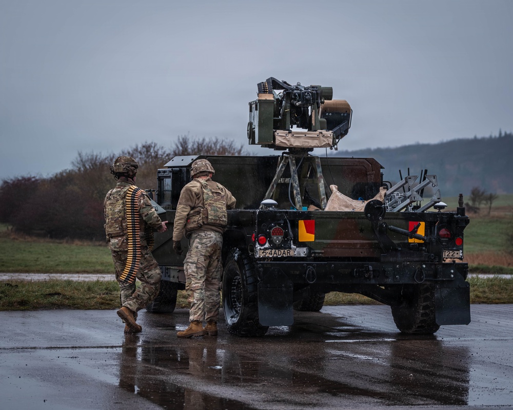 U.S. Army air defenders test portable sensors and shooters designed for EFDL during Project Flytrap 4.5