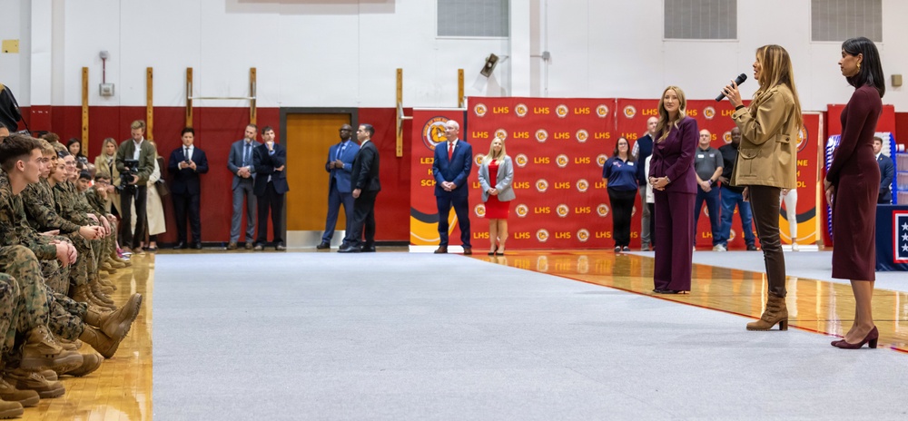 First and Second Ladies of the United States Visit MCB Camp Lejeune, MCAS New River