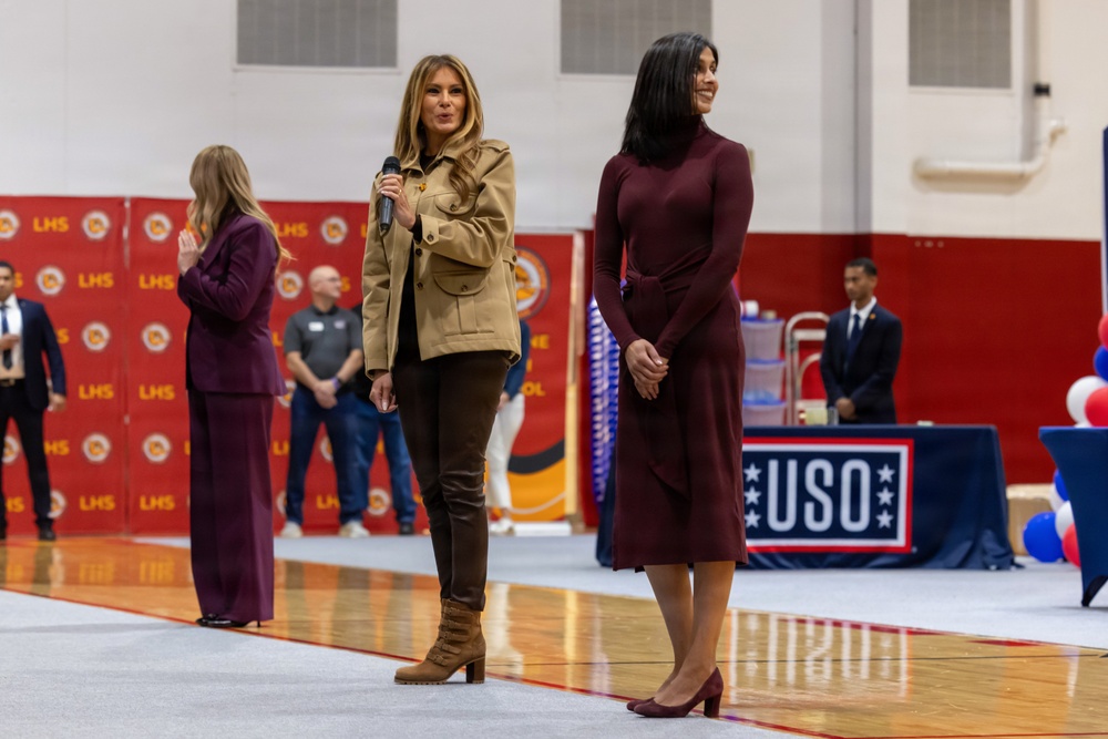 First and Second Ladies of the United States Visit MCB Camp Lejeune, MCAS New River