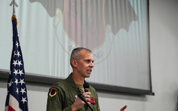 3rd Quarter Awards celebrate excellence with SEAC #4