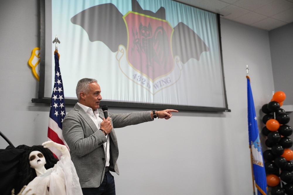 3rd Quarter Awards celebrate excellence with SEAC #4