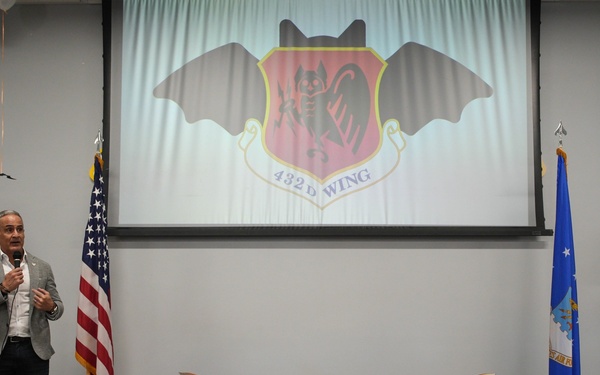 3rd Quarter Awards celebrate excellence with SEAC #4