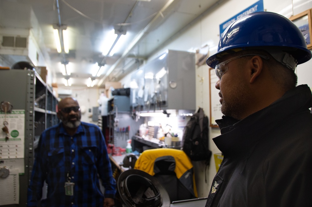 Reagan Sailors conduct daily operations